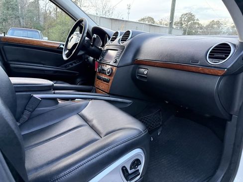 Used 2007 Mercedes-Benz GL 450 4MATIC image 23