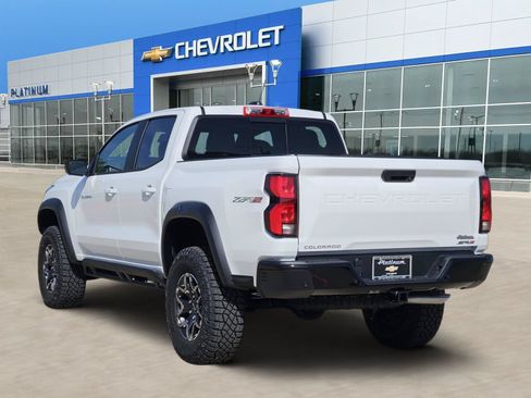 New 2026 Chevrolet Colorado ZR2 w/ Technology Package AWD/4WD image 4