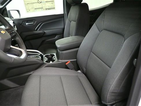 New 2026 Chevrolet Colorado LT image 9