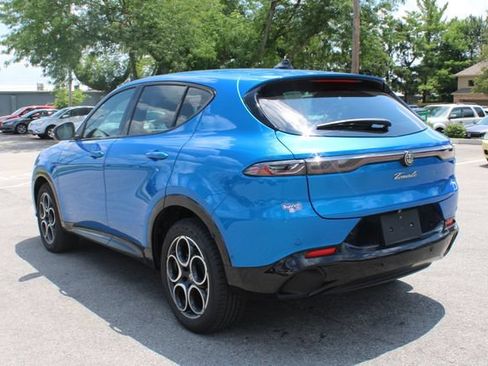 Used 2025 Alfa Romeo Tonale w/ Premium Package AWD/4WD image 39