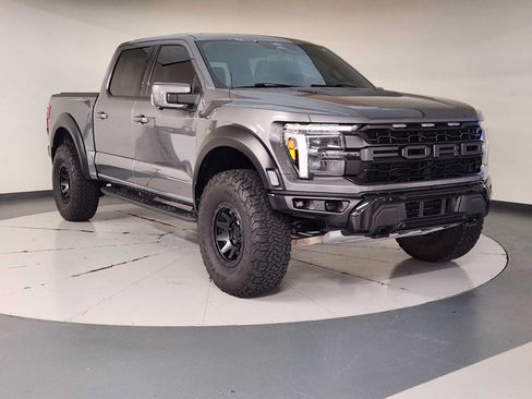 Used 2024 Ford F150 Raptor AWD/4WD image 7