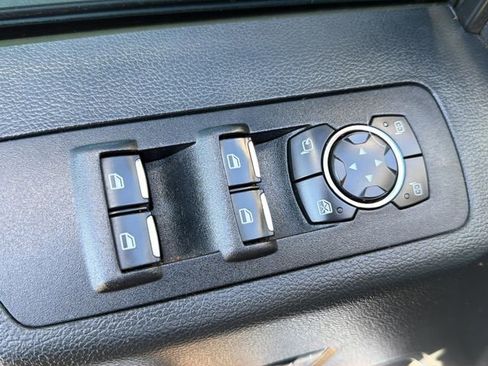 Used 2016 Ford F150 Lariat image 21