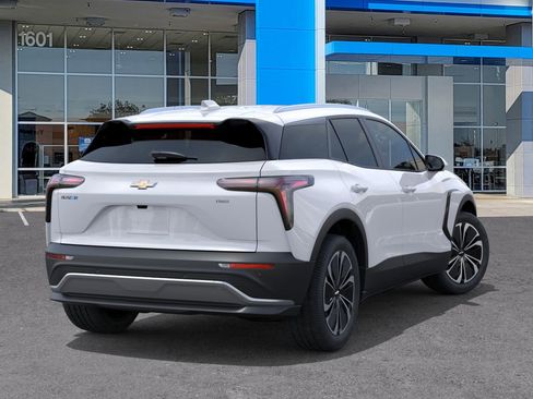 New 2026 Chevrolet Blazer EV LT image 28