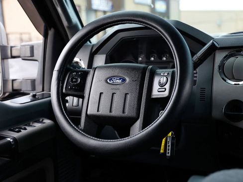 Used 2016 Ford F250 XLT AWD/4WD image 26