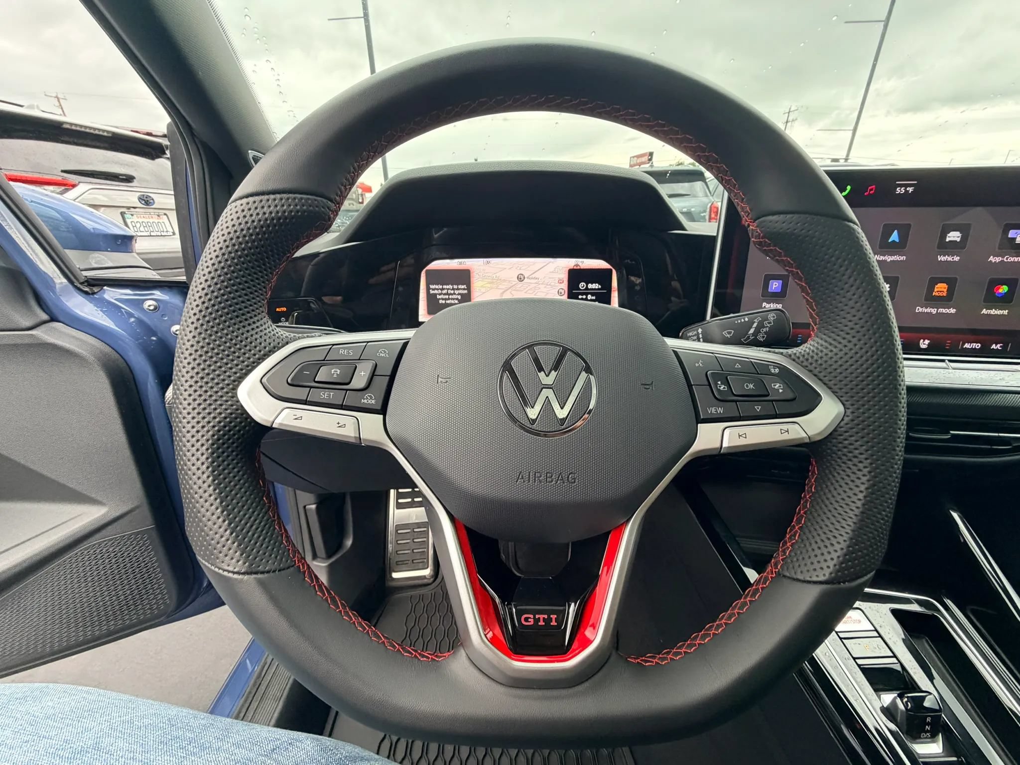 Used 2025 Volkswagen GTI SE FWD image 11