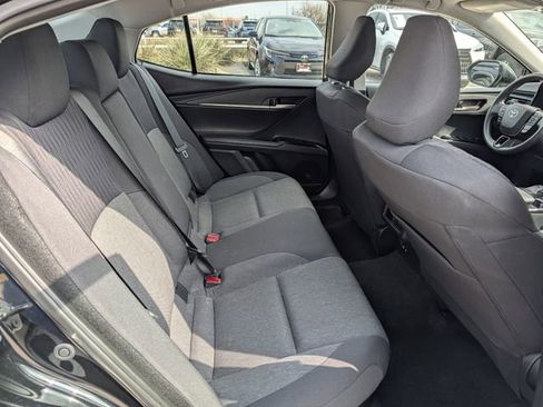 Used 2025 Toyota Camry LE image 30