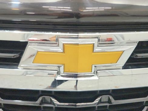 Used 2022 Chevrolet Silverado 1500 LT image 16