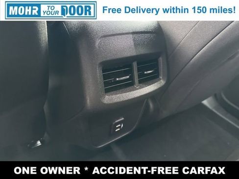 Used 2023 Chevrolet Equinox LT image 28