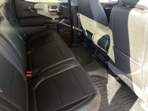 Used 2020 GMC Sierra 1500 SLT w/ X31 Off-Road Package image 26