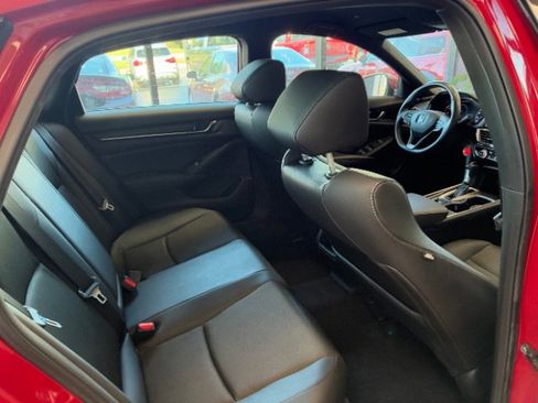 Used 2019 Honda Accord Sport image 32