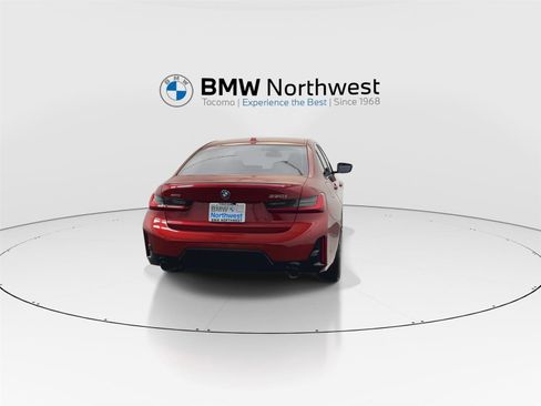 Used 2025 BMW 330i xDrive Sedan w/ M Sport Package image 2