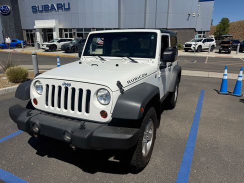 Used 2009 Jeep Wrangler Rubicon w/ PWR Convenience Group AWD/4WD image 5