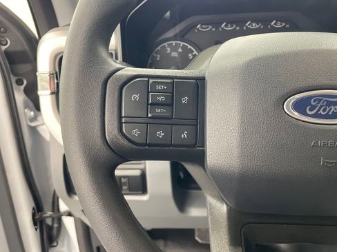 New 2026 Ford F250 XL w/ XL Chrome Package image 19