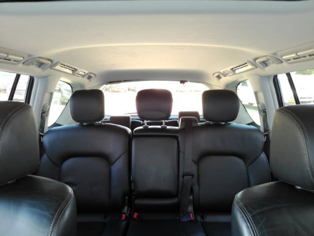 Used 2017 Nissan Armada Platinum RWD image 38