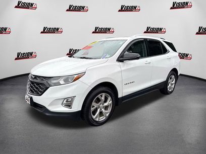Used 2018 Chevrolet Equinox LT w/ Sun & Infotainment Package