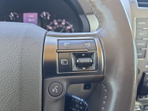 Used 2014 Lexus GX 460 image 26