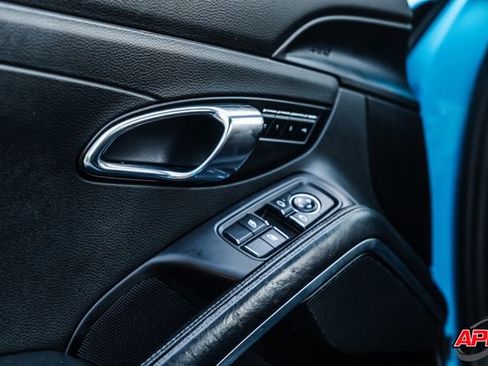 Used 2017 Porsche 911 Carrera image 59