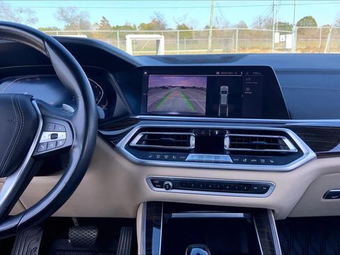 Used 2019 BMW X5 xDrive40i w/ Premium Package 2 image 12