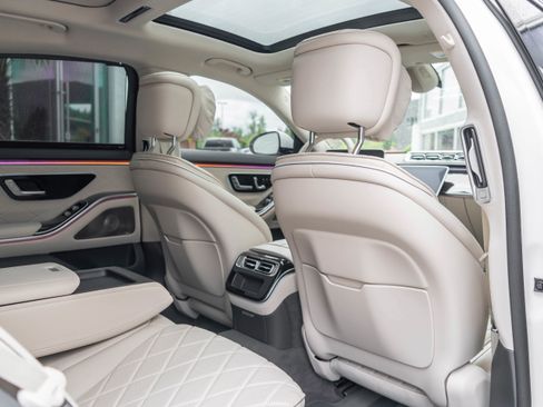 Used 2021 Mercedes-Benz S 580 4MATIC Sedan image 33