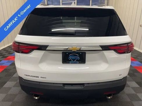 Used 2023 Chevrolet Traverse LT image 4