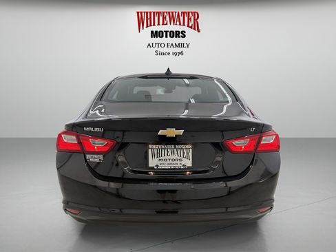 Used 2025 Chevrolet Malibu LT FWD image 3