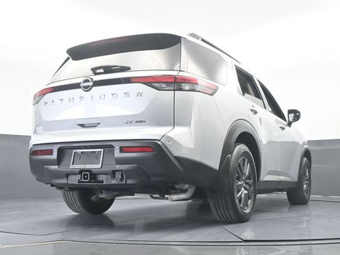 Used 2022 Nissan Pathfinder SV w/ SV Premium Package image 65