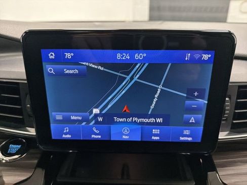 Used 2023 Ford Explorer Limited image 10