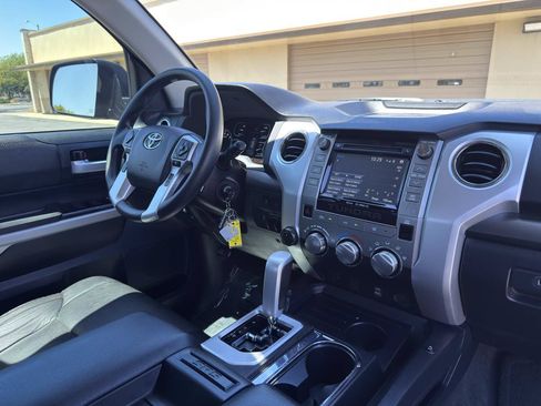 Used 2019 Toyota Tundra SR5 w/ TRD Off Road Package AWD/4WD image 20