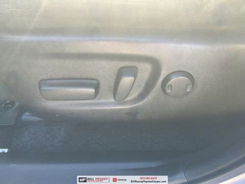 Used 2016 Toyota RAV4 Limited image 16