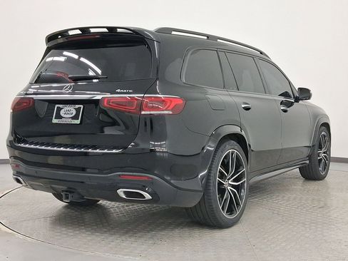 Used 2023 Mercedes-Benz GLS 450 4MATIC image 9