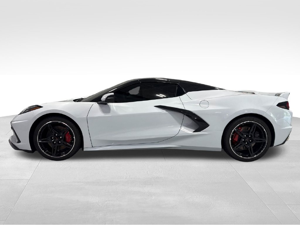 Used 2024 Chevrolet Corvette Stingray Convertible w/ Z51 Performance Package RWD image 41
