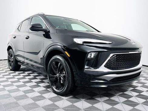 Used 2024 Buick Encore GX Sport Touring image 7