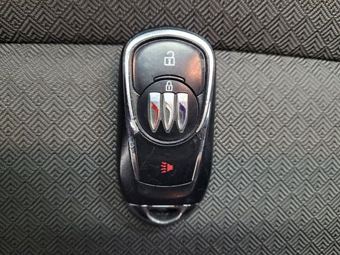 Used 2024 Buick Encore GX Preferred FWD image 32