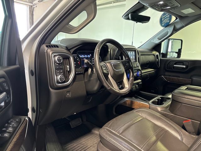 Used 2021 GMC Sierra 2500 Denali w/ Denali Ultimate Package AWD/4WD image 6