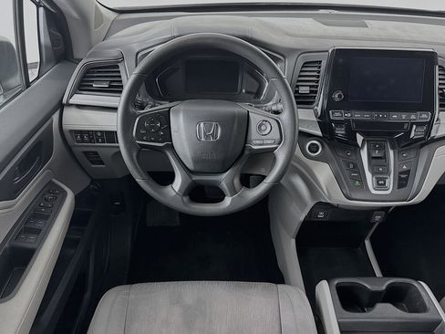 Certified 2023 Honda Odyssey EX image 21