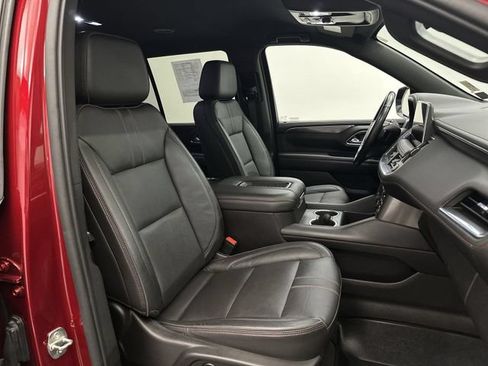 Used 2021 Chevrolet Tahoe RST w/ Luxury Package AWD/4WD image 28