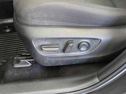 Used 2024 Toyota RAV4 XLE image 20