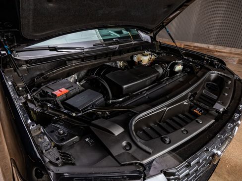 Used 2023 GMC Yukon Denali Ultimate image 42