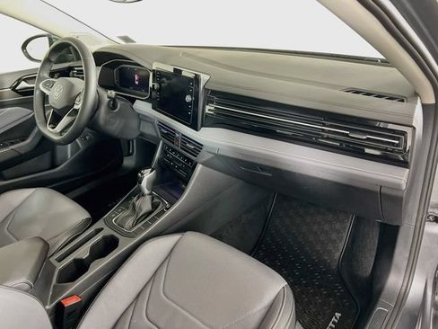 Used 2025 Volkswagen Jetta SEL FWD image 30