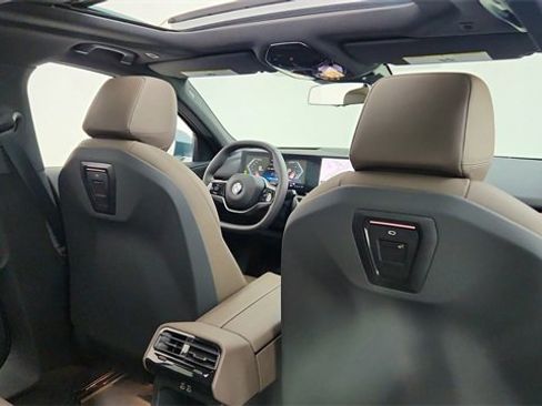 Used 2025 BMW 540i xDrive 540i xDrive image 26