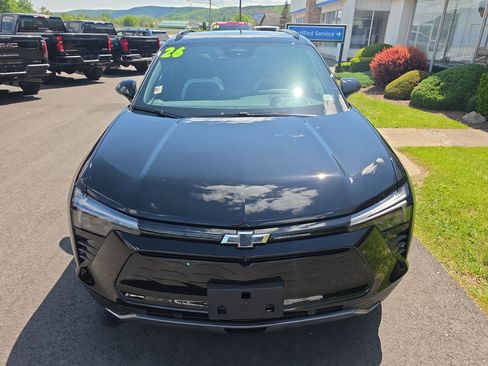 New 2025 Chevrolet Blazer EV LT AWD/4WD image 9