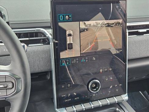 New 2026 GMC Sierra EV Elevation image 14