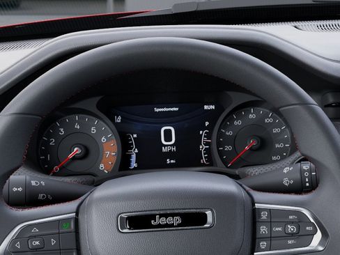 New 2026 Jeep Compass Trailhawk w/ Trailer Tow Group AWD/4WD image 17