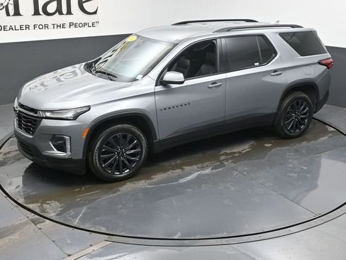 Used 2023 Chevrolet Traverse RS w/ LPO, Floor Liner Package image 45