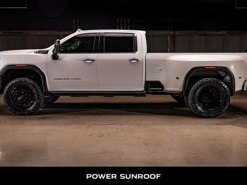 Used 2025 GMC Sierra 3500 Denali w/ Denali Reserve Package image 6