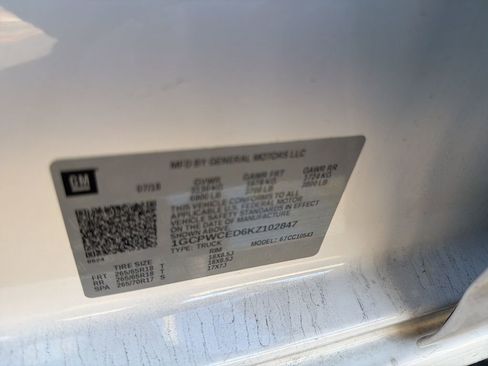 Used 2019 Chevrolet Silverado 1500 LT w/ All-Star Edition image 14