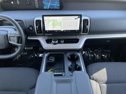 New 2026 Ford Expedition Active RWD image 15