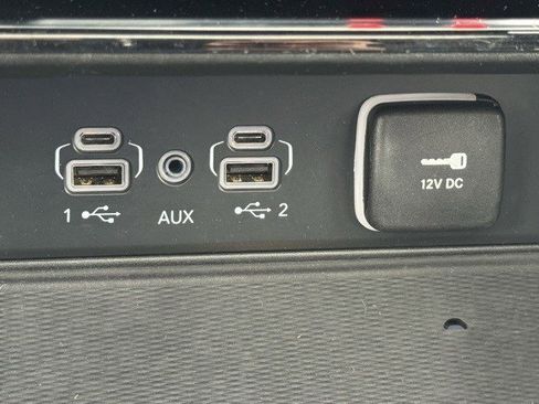 Certified 2023 Jeep Grand Cherokee Altitude image 22