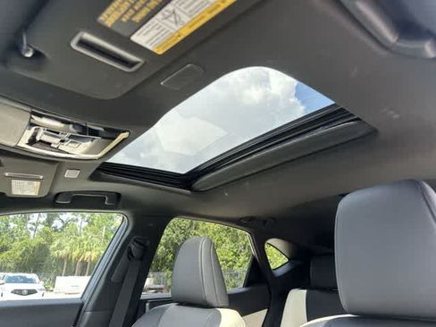 Used 2024 Lexus NX 250 FWD image 25