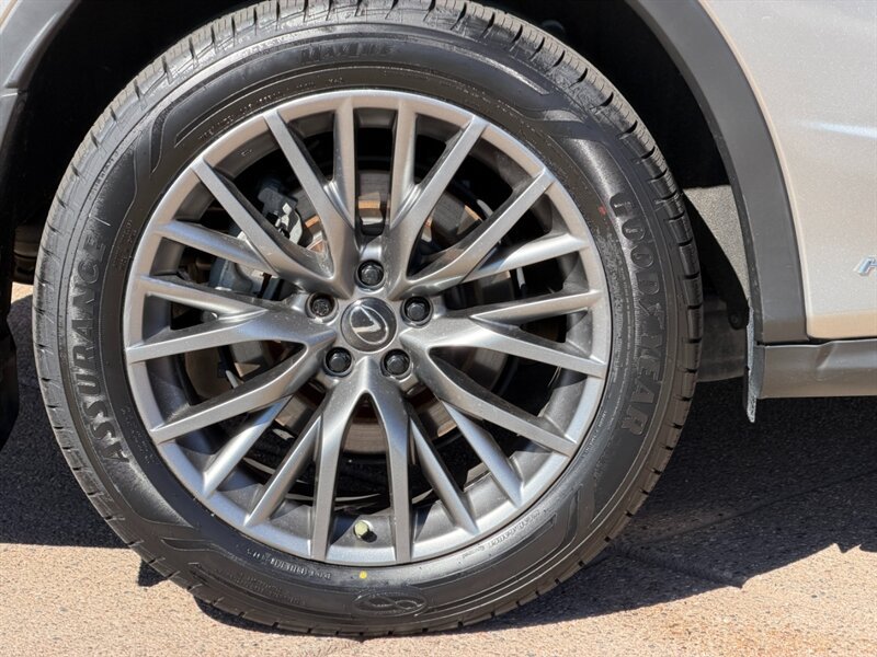 Used 2020 Lexus RX 450h F Sport w/ Accessory Package AWD/4WD image 37